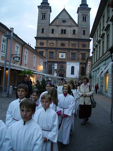 20061014_Auftaktveranstaltung_06_EinzugDerMinistranten.JPG