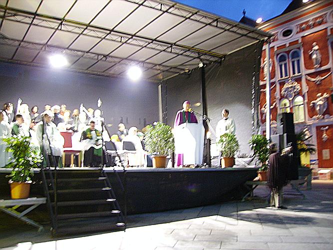 20061014_Auftaktveranstaltung_40_AnspracheKapellari.JPG