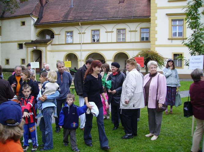 20061021_WillkommenInGoess_15_AbmarschZuDachbodne.JPG