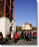 20061022_WallfahrtLeoben_47_LeuteInKirche.JPG