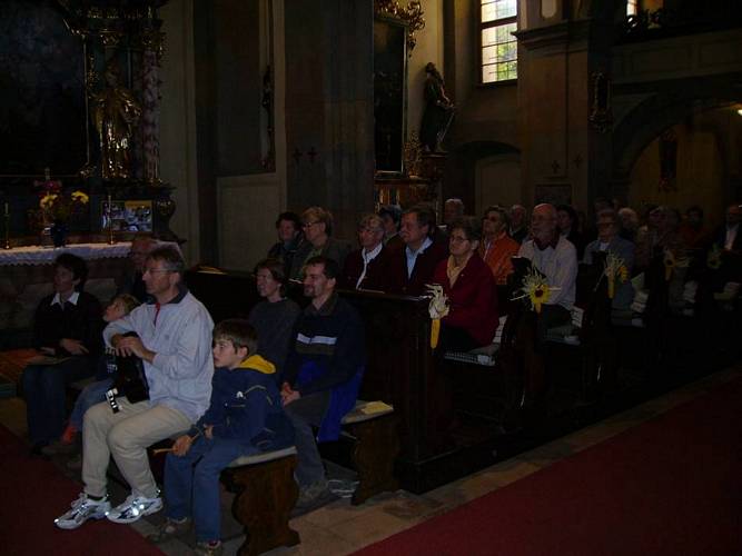 20061022_WallfahrtLeoben_54_Leute.JPG