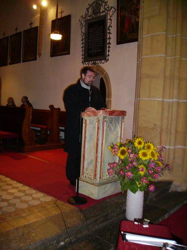 20061024_MusikalischerAbend_08_faustmannMetapher.JPG