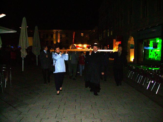 20061029_Abschluss_15_KreuzHauptpl.JPG
